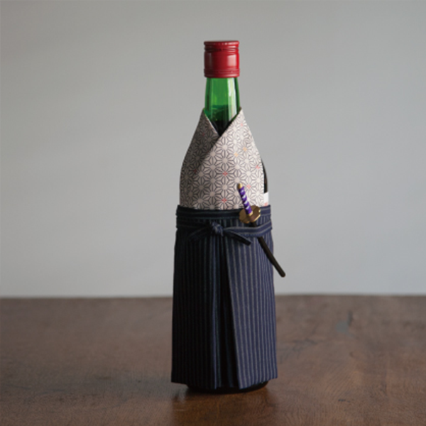 Wanokura Japanese Kimono Red Wine Champagne Bottle Cover