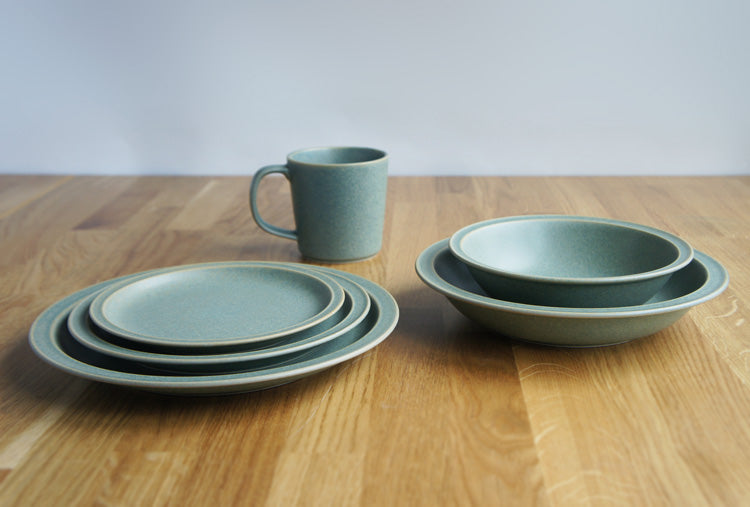 Celadon green pottery bowl S Size 16.5 cm